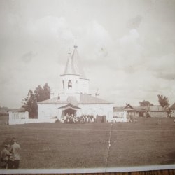Знаменская церковь в Емельяново